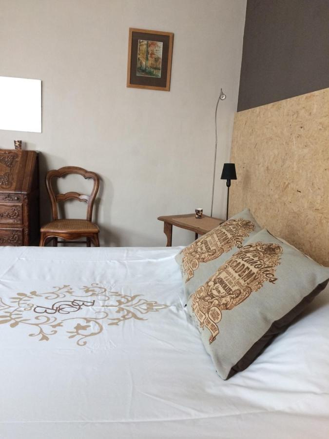 B&B Chambre Chocolat Woluwe-Saint-Lambert ภายนอก รูปภาพ